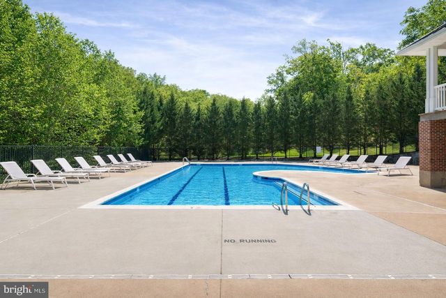 9784 CORBETT PL, Manassas Park, VA 20111