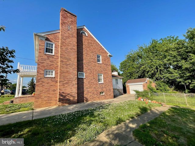 704 S RODNEY ST, Wilmington, DE 19805