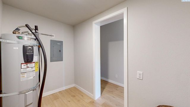 231205 E Lechelt Road, Kennewick, WA 99337