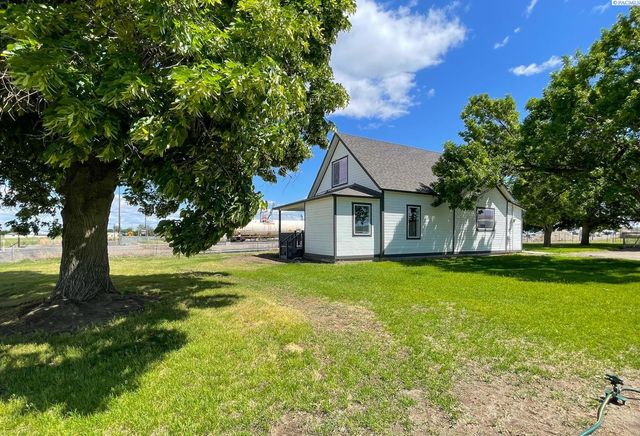 231205 E Lechelt Road, Kennewick, WA 99337
