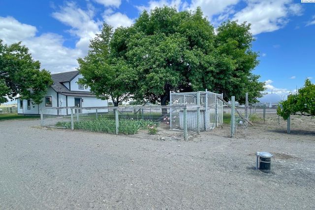 231205 E Lechelt Road, Kennewick, WA 99337