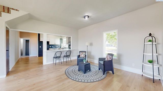 231205 E Lechelt Road, Kennewick, WA 99337