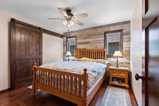 2025 WISTERIA CIRCLE, Suamico, WI 54313