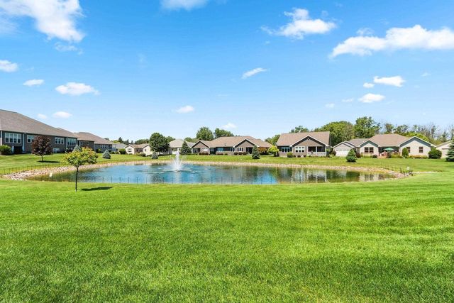 2025 WISTERIA CIRCLE, Suamico, WI 54313
