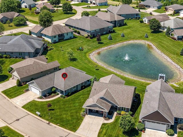 2025 WISTERIA CIRCLE, Suamico, WI 54313