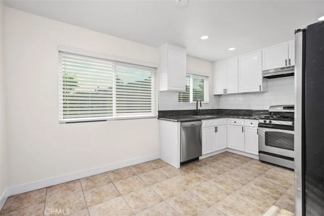 660 S Glassell 10, Orange, CA 92866