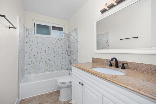 660 S Glassell 10, Orange, CA 92866