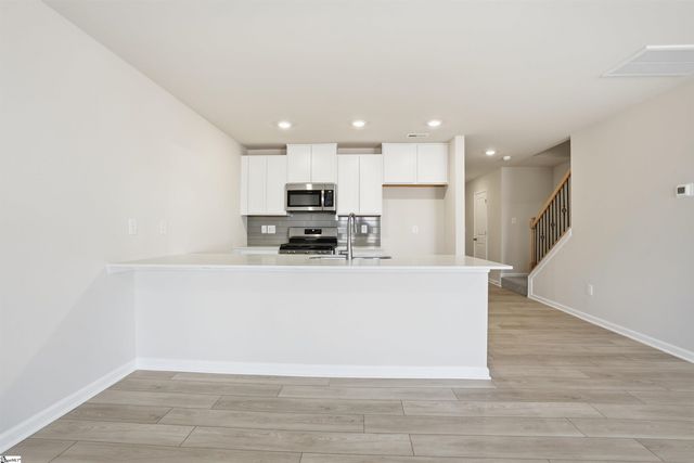 1252 Cattleman Acres Drive, Inman, SC 29349