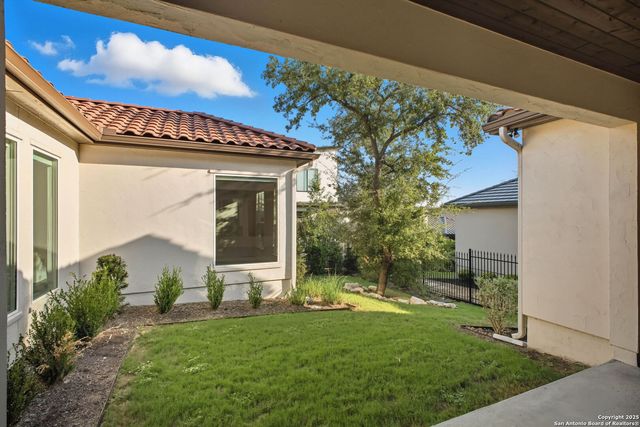 7206 Bluff Run, San Antonio, TX 78257