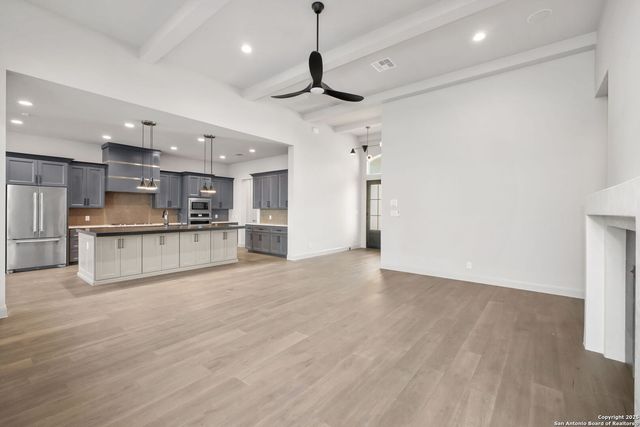 7206 Bluff Run, San Antonio, TX 78257