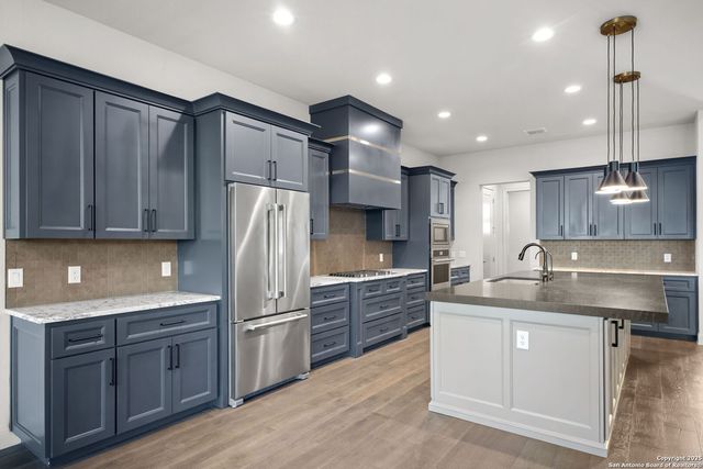 7206 Bluff Run, San Antonio, TX 78257