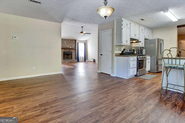 11553 Matthews Trail, Hampton, GA 30228