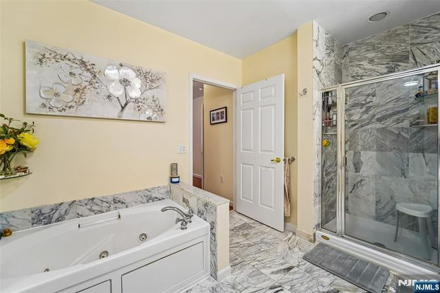 140 The Promenade, Edgewater, NJ 07020