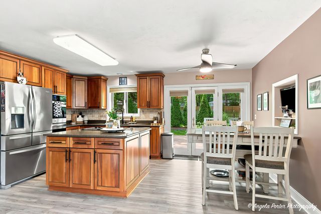 2001 Villanova Drive, Johnsburg, IL 60051