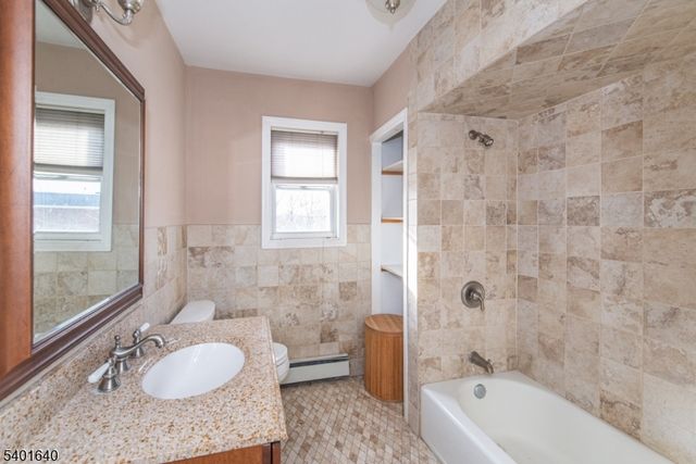 18 Van Rensselear St, Belleville Twp., NJ 07109