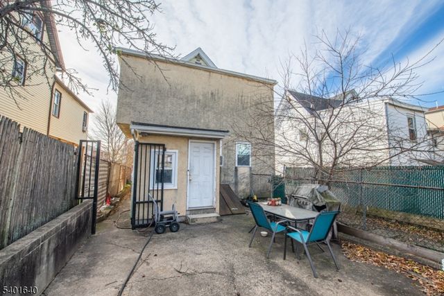 18 Van Rensselear St, Belleville Twp., NJ 07109