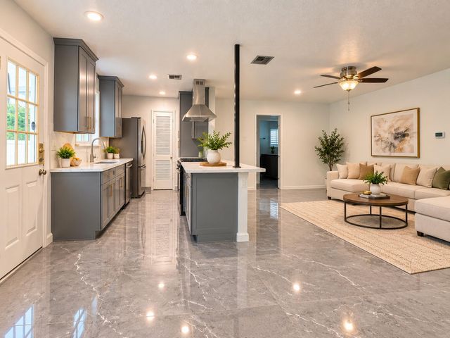 7903 Augustine Drive, Houston, TX 77036