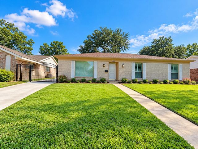 7903 Augustine Drive, Houston, TX 77036