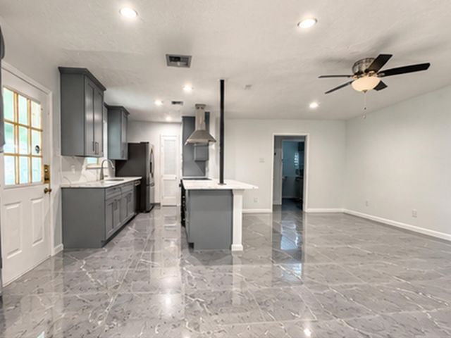 7903 Augustine Drive, Houston, TX 77036