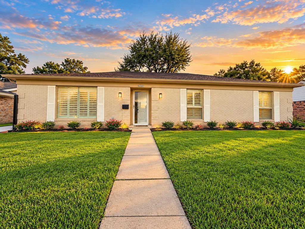 7903 Augustine Drive, Houston, TX 77036
