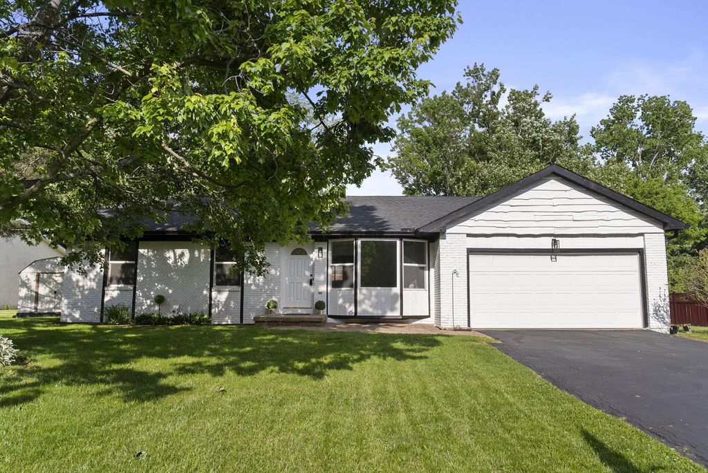62 Ridgewood Drive SW, Etna, OH 43062