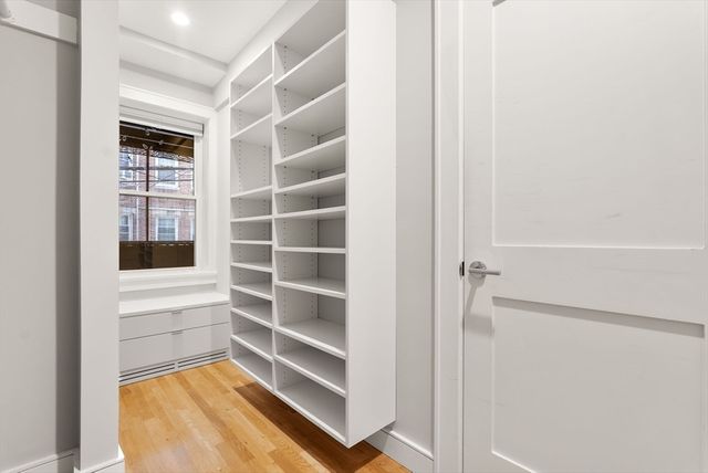 1896 Beacon Street 1, Brookline, MA 02445