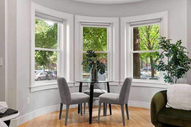 1896 Beacon Street 1, Brookline, MA 02445