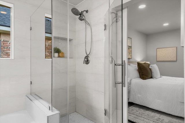6437 Old Harbor LN, Austin, TX 78739