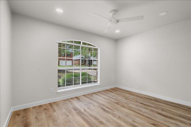 6437 Old Harbor LN, Austin, TX 78739