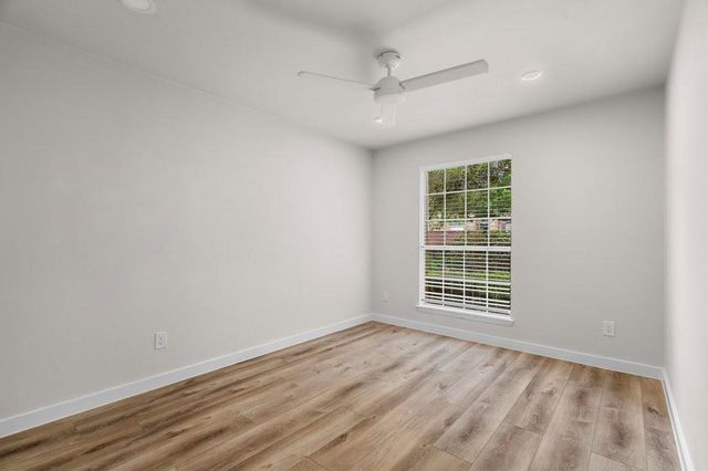 6437 Old Harbor LN, Austin, TX 78739
