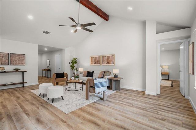 6437 Old Harbor LN, Austin, TX 78739