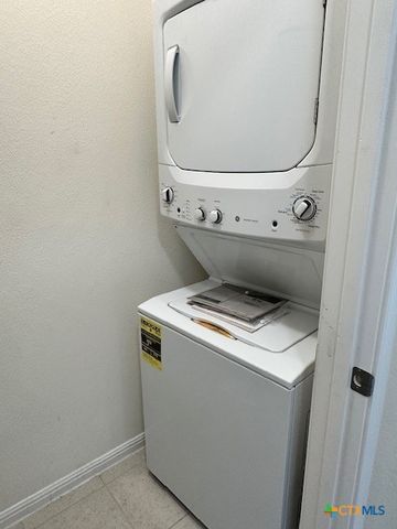 120 Witchhazel Way, San Marcos, TX 78666