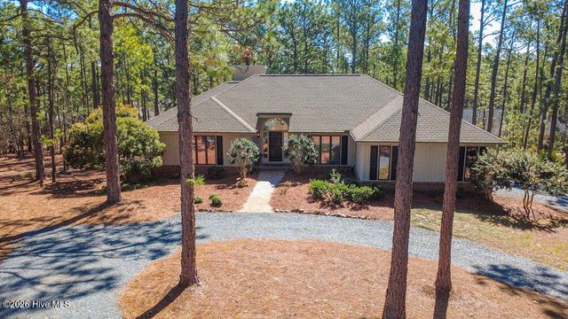12 Kippen Court, Pinehurst, NC 28374
