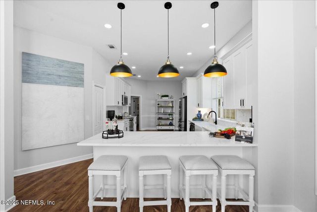 12063 CRANEFOOT Court, Jacksonville, FL 32223