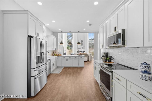 12063 CRANEFOOT Court, Jacksonville, FL 32223