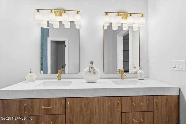 12063 CRANEFOOT Court, Jacksonville, FL 32223