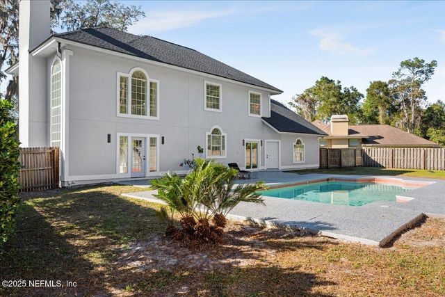 12063 CRANEFOOT Court, Jacksonville, FL 32223