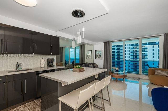 2301 Collins Avenue 1111, Miami Beach, FL 33139