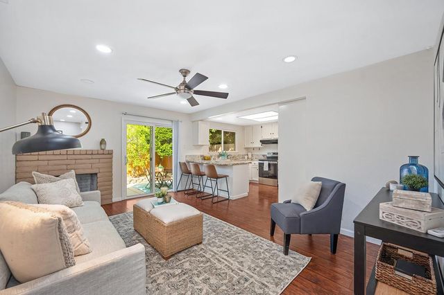 5812 Kimberly Hill Ct, Carmichael, CA 95608