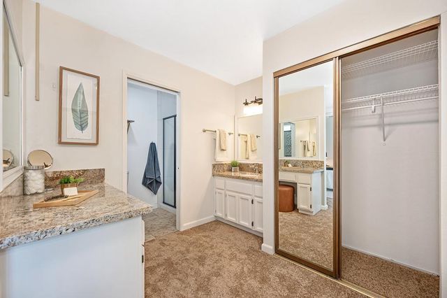 5812 Kimberly Hill Ct, Carmichael, CA 95608