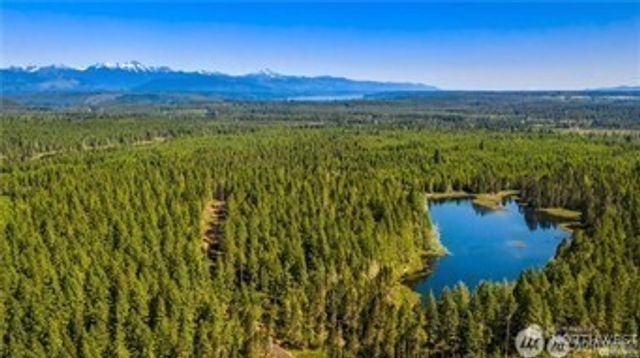 24 W Clear Lake Drive, Shelton, WA 98584