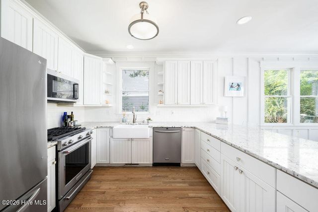 5 Grove Court, Southport, NC 28461