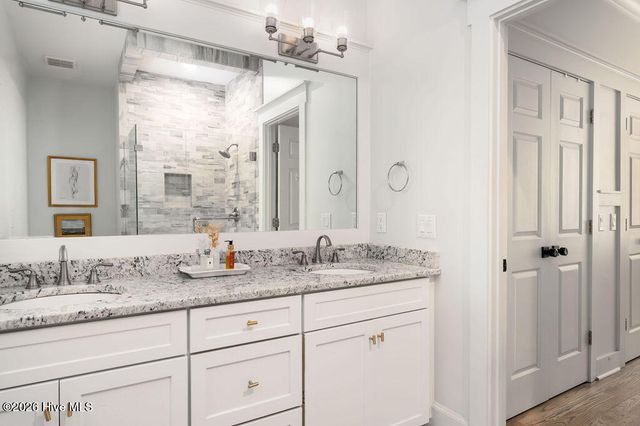 5 Grove Court, Southport, NC 28461