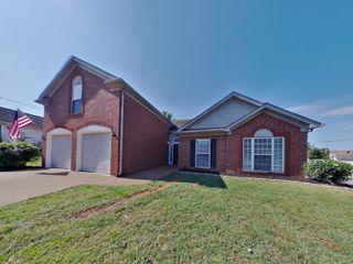 400 Ashby Pl, Antioch, TN 37013