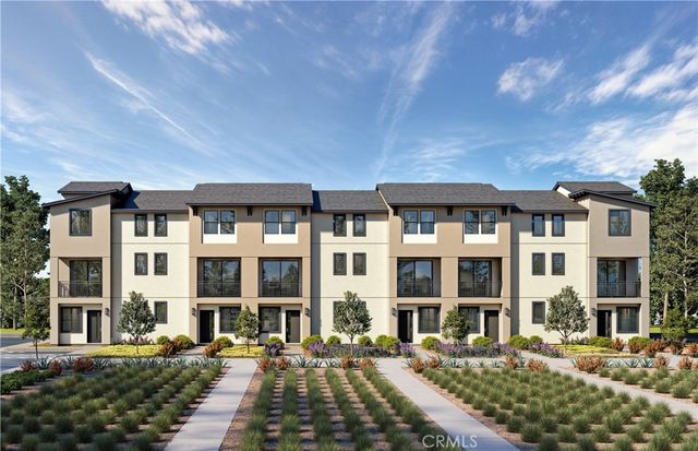 12720 Azure Way 29, Hawthorne, CA 90250