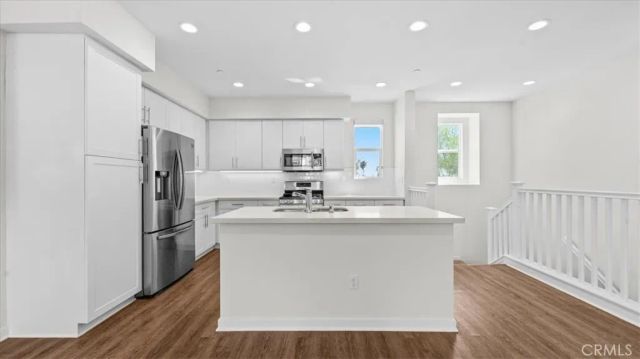 820 Highline Way, Upland, CA 91784