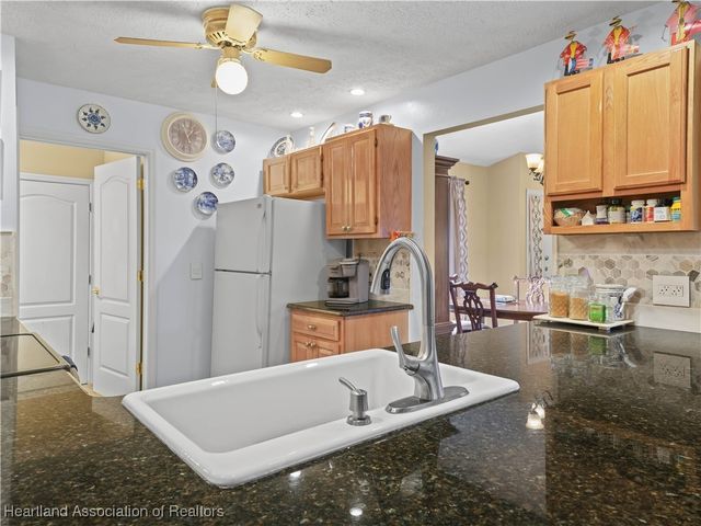 216 Phantasy Avenue, Lake Placid, FL 33852