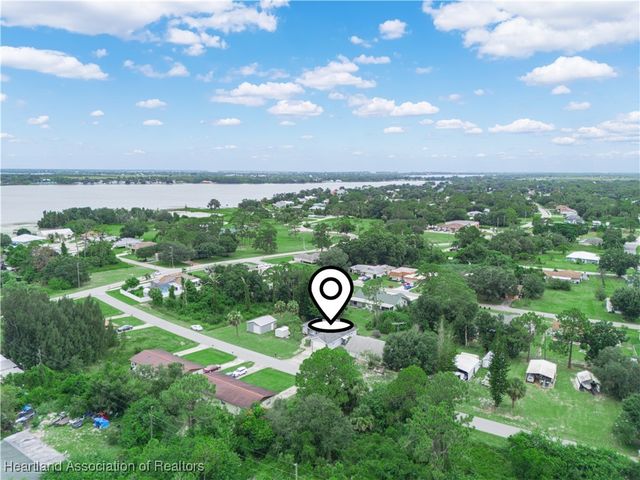 216 Phantasy Avenue, Lake Placid, FL 33852