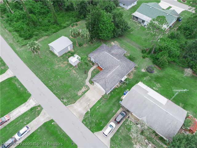 216 Phantasy Avenue, Lake Placid, FL 33852