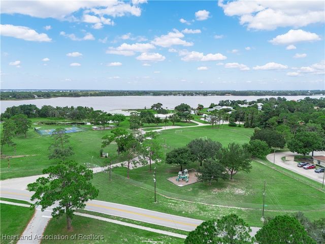 216 Phantasy Avenue, Lake Placid, FL 33852